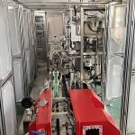 Lajme te mira! Makinë e re automatike për mbushje me qese me tulla me një dhomë vakum, gati për dorëzim